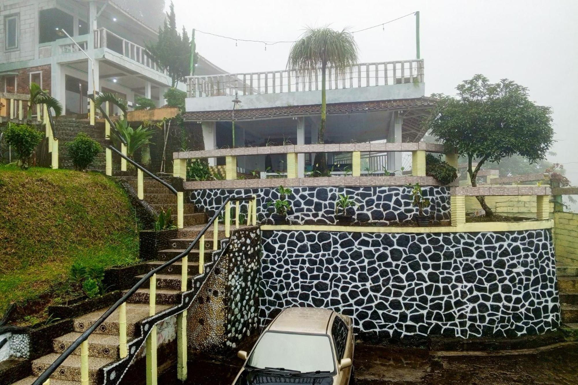 Villa Kampus Near Taman Safari Cisarua Puncak Redpartner 보고르 외부 사진