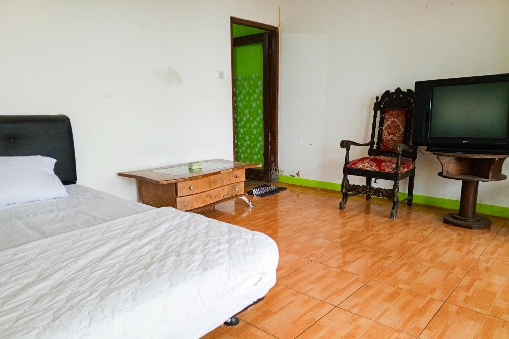 Villa Kampus Near Taman Safari Cisarua Puncak Redpartner 보고르 외부 사진