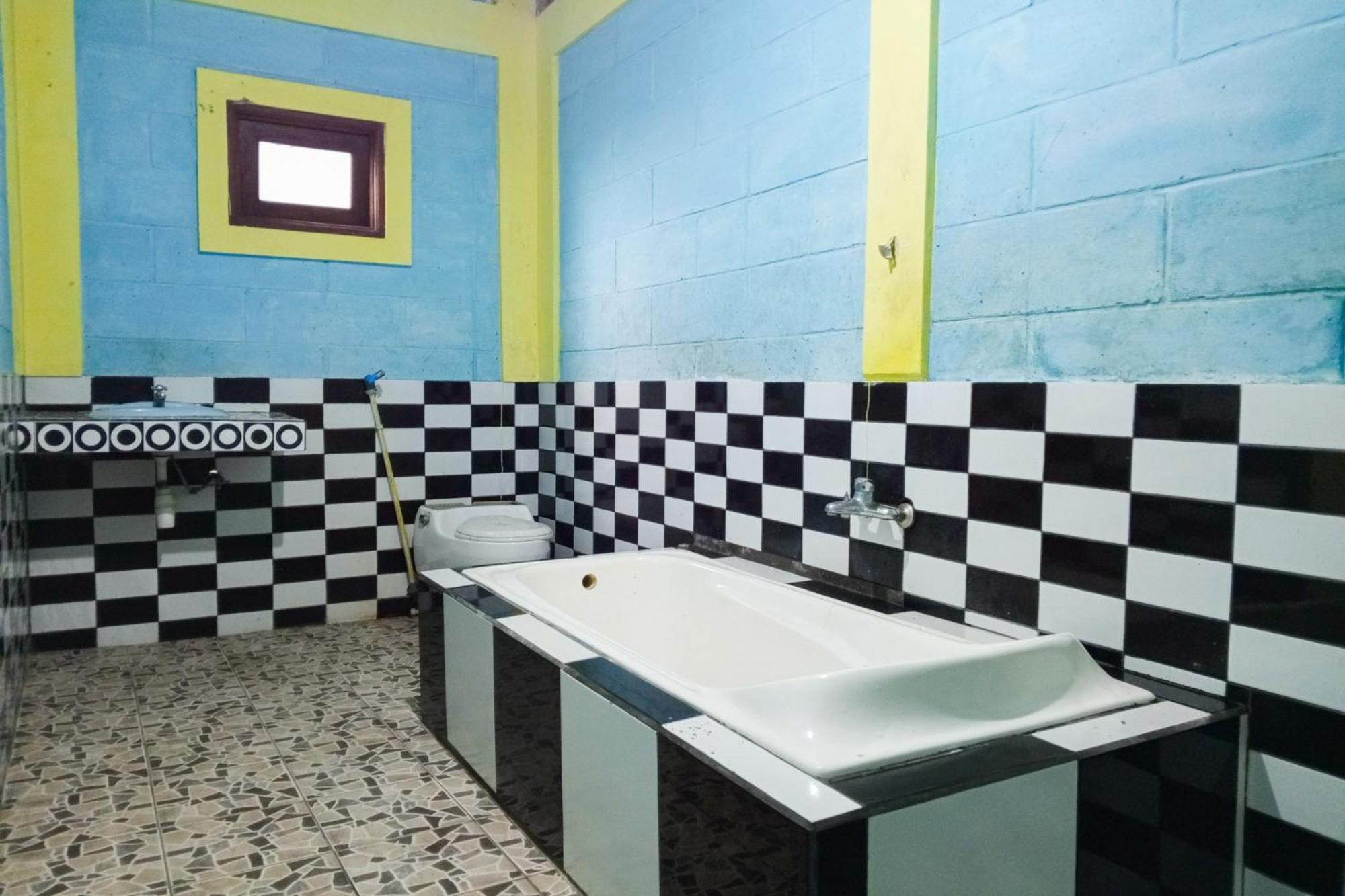 Villa Kampus Near Taman Safari Cisarua Puncak Redpartner 보고르 외부 사진